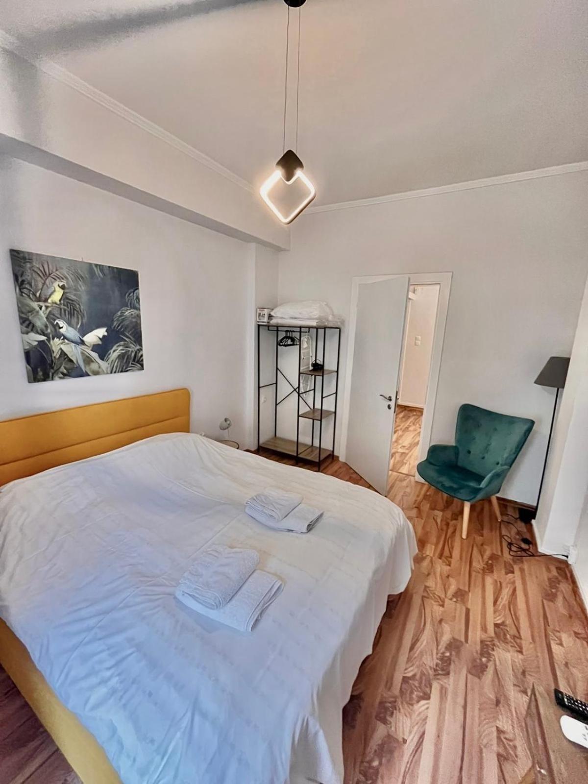Modern Cozy Central Flat Pátra Eksteriør bilde